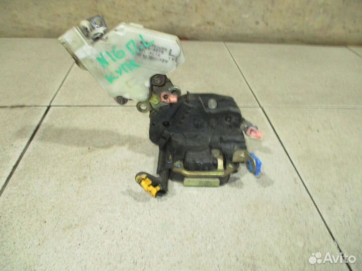 Замок двери передней левой Nissan Almera (N16)