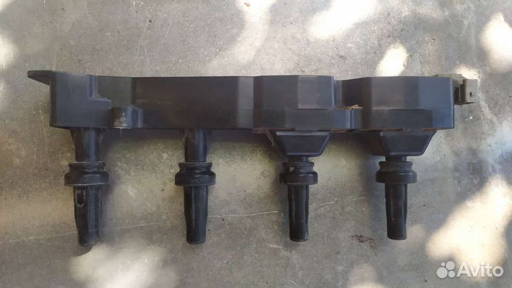 Катушка зажигания Пежо