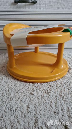 Сиденье в ванночку для малышей