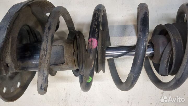 Амортизатор подвески Honda CR-V, 2011