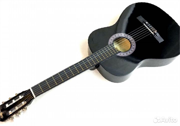 Гитара черная