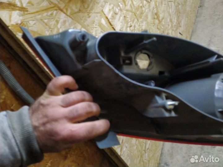 Задний правый фонарь хендай солярис