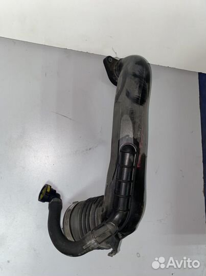 Патрубок интеркулера Renault Duster