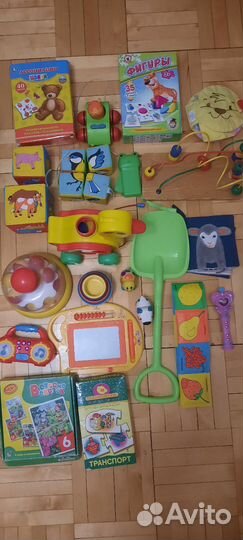 Развивающие игрушки пакетом