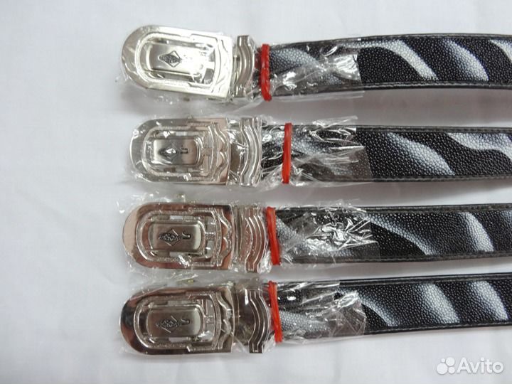 Женский ремень из кожи морского ската