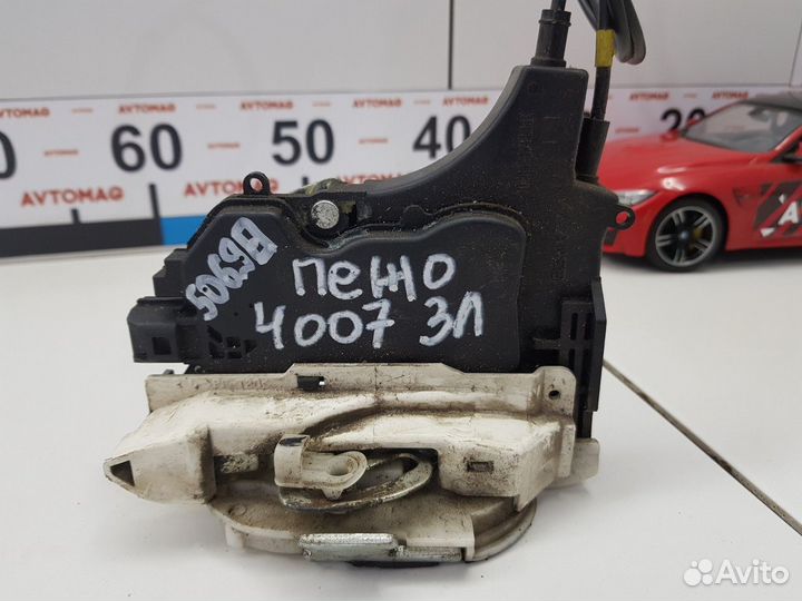 Замок двери задний левый