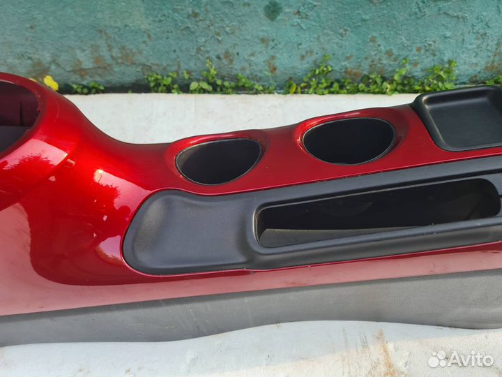 Консоль салона (кулисная часть) Nissan Juke YF15