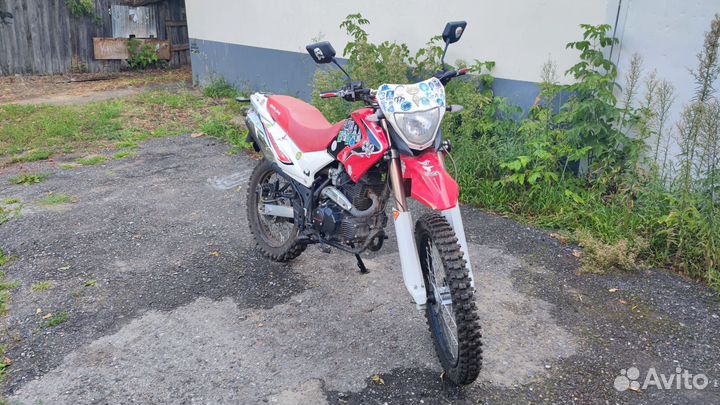 Motoland XR 250 enduro