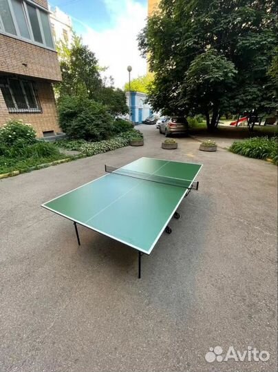 Теннисный стол для помещения