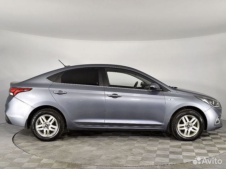 Hyundai Solaris 1.6 AT, 2018, 58 860 км