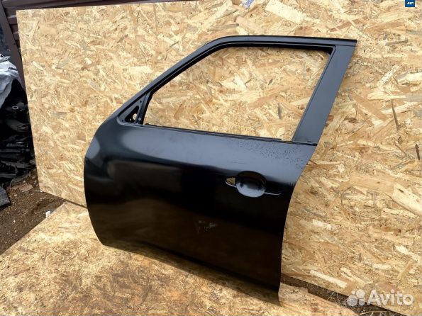 Дверь передняя левая новая Nissan Juke (2010-2019)