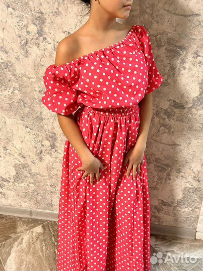 Платье вечернее