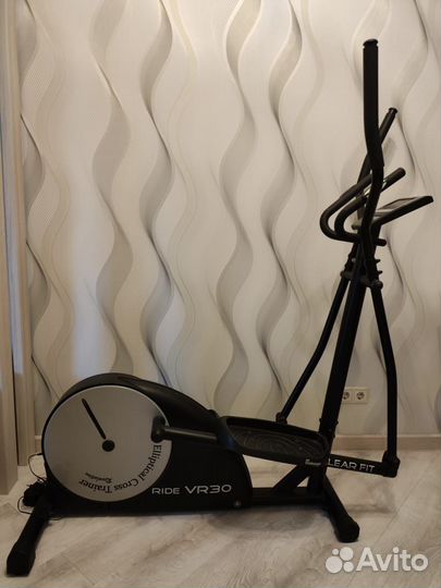 Эллиптический тренажер Clear Fit