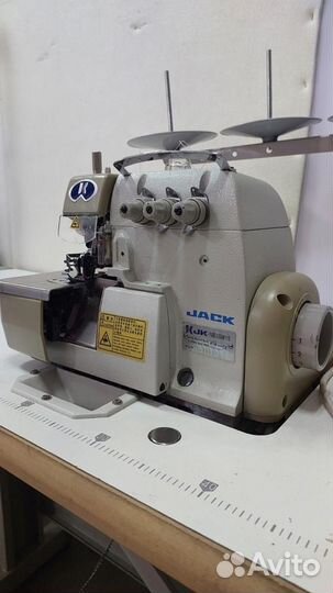 Оверлок Jack JK-768B-3-504M1-15