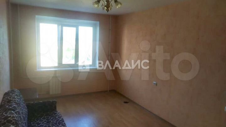 2-к. квартира, 54 м², 4/10 эт.