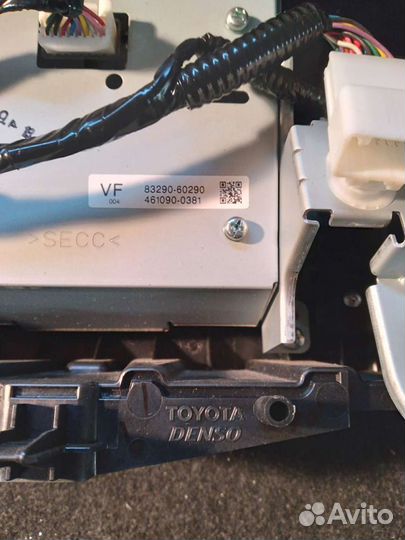 Штатный дисплей Toyota Prado 150