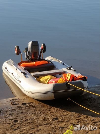 Продаю лодку пвх Альтаир 3.2