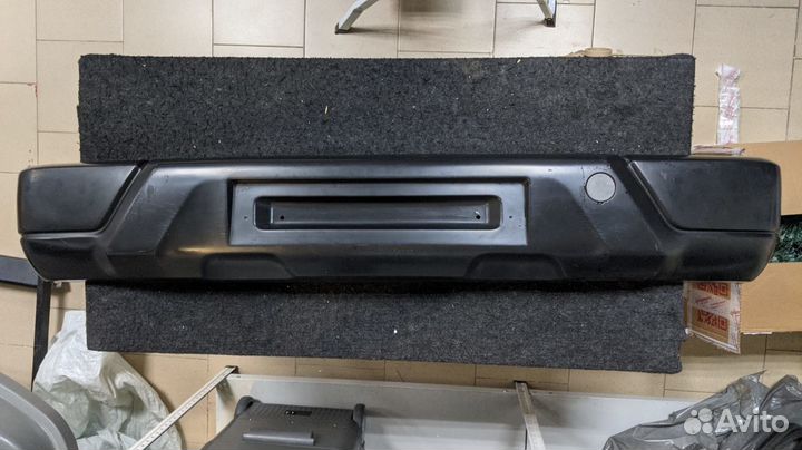 Бампер передний на Ниву Урбан, неокрашенный