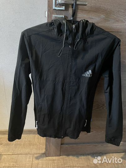 Ветровка adidas