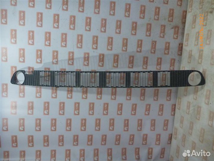 Решетка бампера передняя Nissan Almera N16 QG15DE