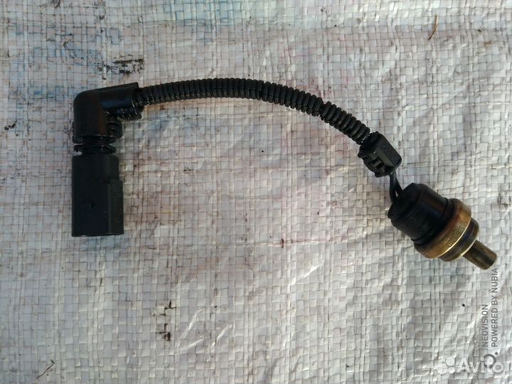 Датчик температуры Фольксваген Т5 2.5