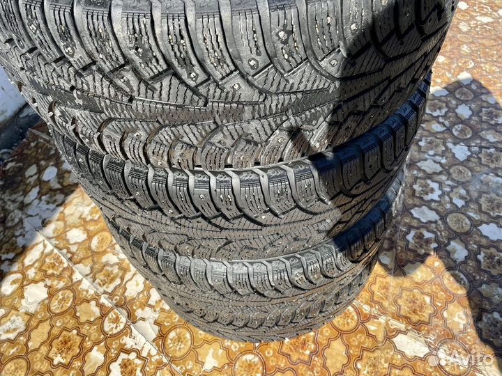 Nokian Tyres Hakkapeliitta 5 215/60 R17 100T