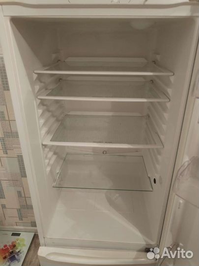 Холодильник бу высота 170см
