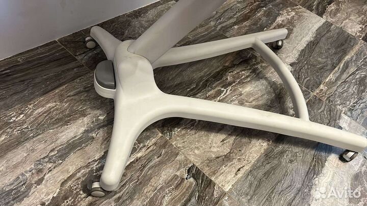 Кроватка-люлька chicco HUG 4 В 1