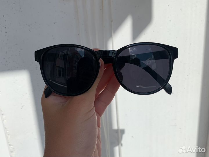 Солнцезащитные очки