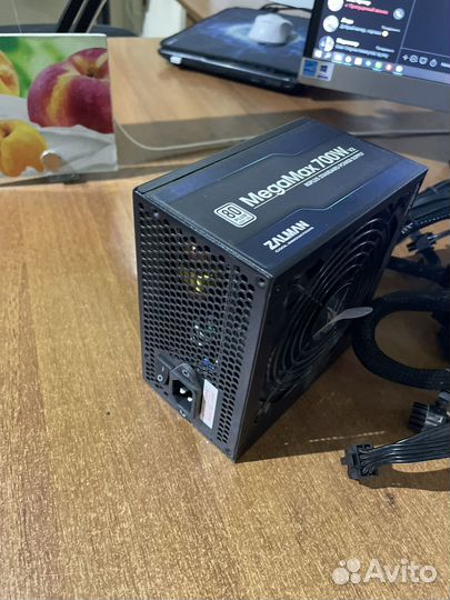 Блок питания 700w
