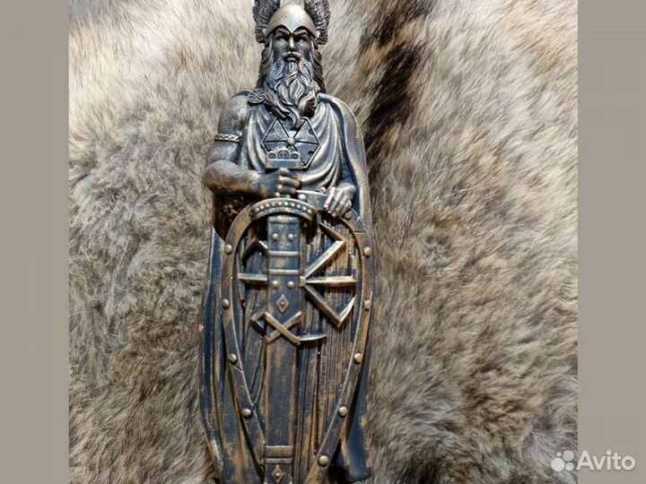 Громовержец (кабинетная статуэтка )