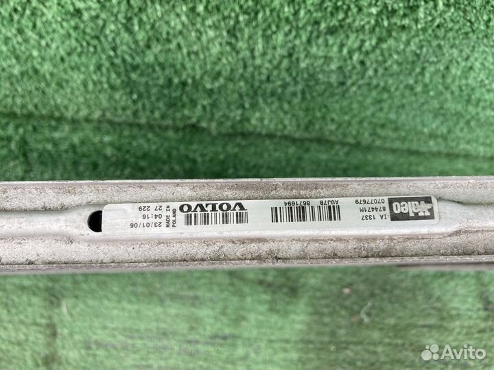 Радиатор интеркулера Volvo XC70 V70 V70 P2 SW SZ S