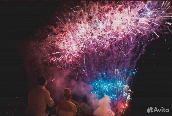 Холодный фонтан, салют, фейерверк, свадьба