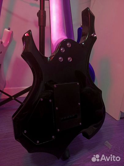 Электрогитара