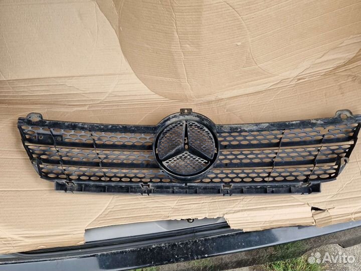 Решетка радиатора mercedes sprinter 909 classic