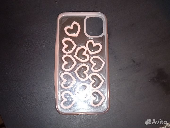 Чехлы на телефон