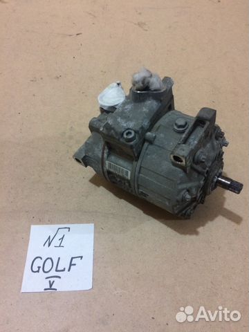 Компрессор кондиционера Volkswagen Golf 1K0820803L