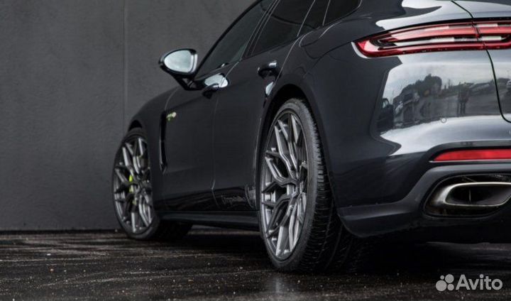 Кованые диски R22 в стиле Vossen Porsche Panamera