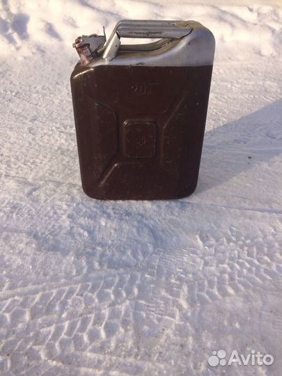 Канистра 20 л