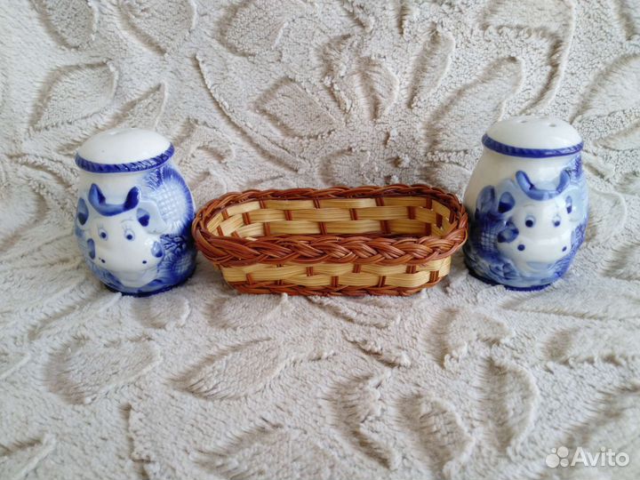 Набор для специй в упаковке соль перец под гжель