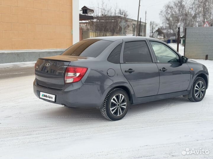 LADA Granta 1.6 МТ, 2015, 115 000 км