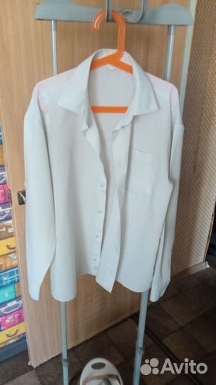 Продам белую рубашку для ребёнка 11-12 лет
