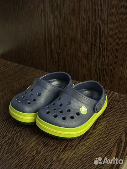 Сандалии hm, crocs 18-19