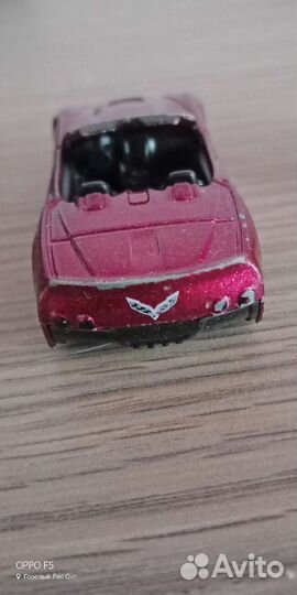 Модель легкового автомобиля