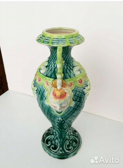 Ваза Фаянс майоликаначало 20 века