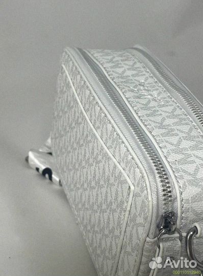 Сумка через плечо от Michael Kors: ваш стиль