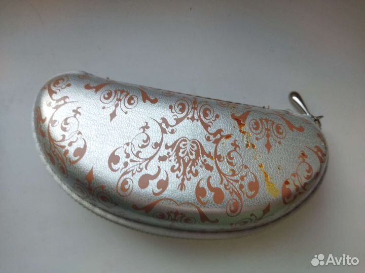 Футляр для очков