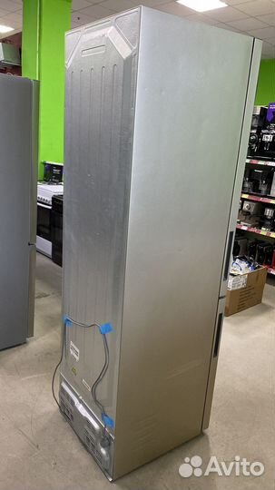 Холодильник Haier C2F637CGG