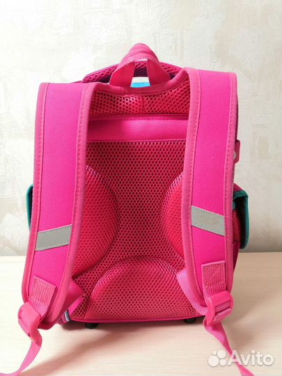 Рюкзак школьный для девочки 1 класс