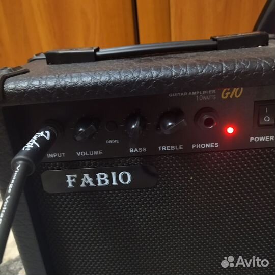 Электрогитара с комбиком